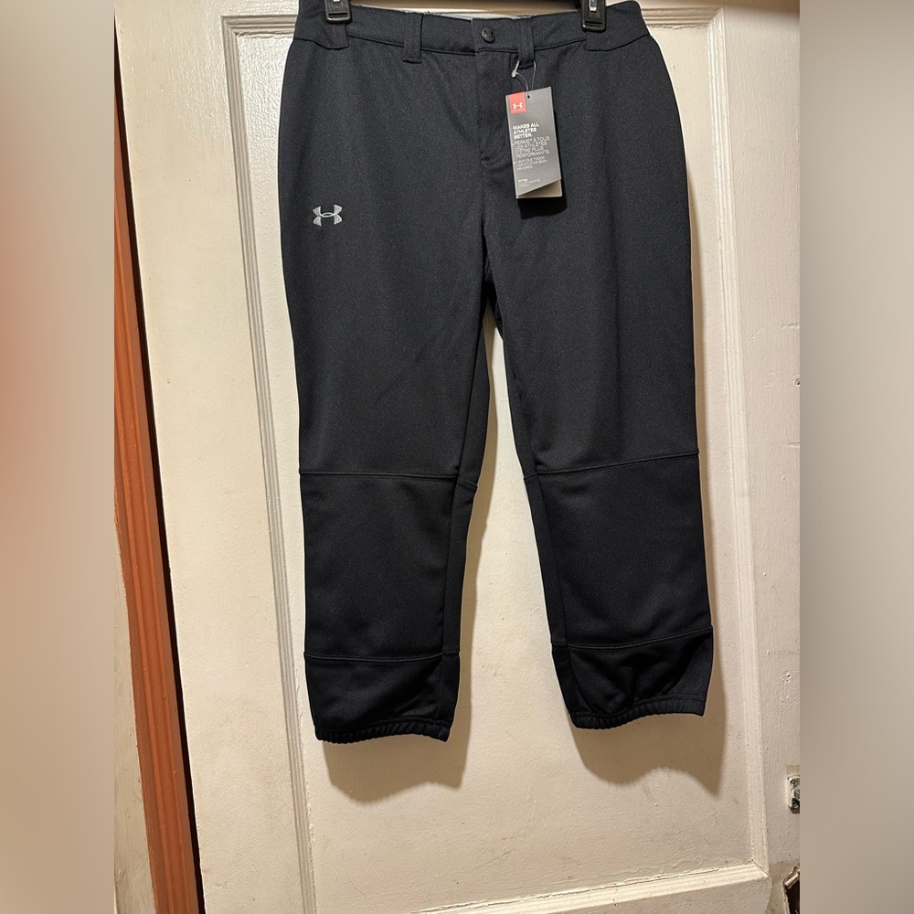 UNDER ARMOUR Baseball Softball Pants Women’s Small Black Cropped